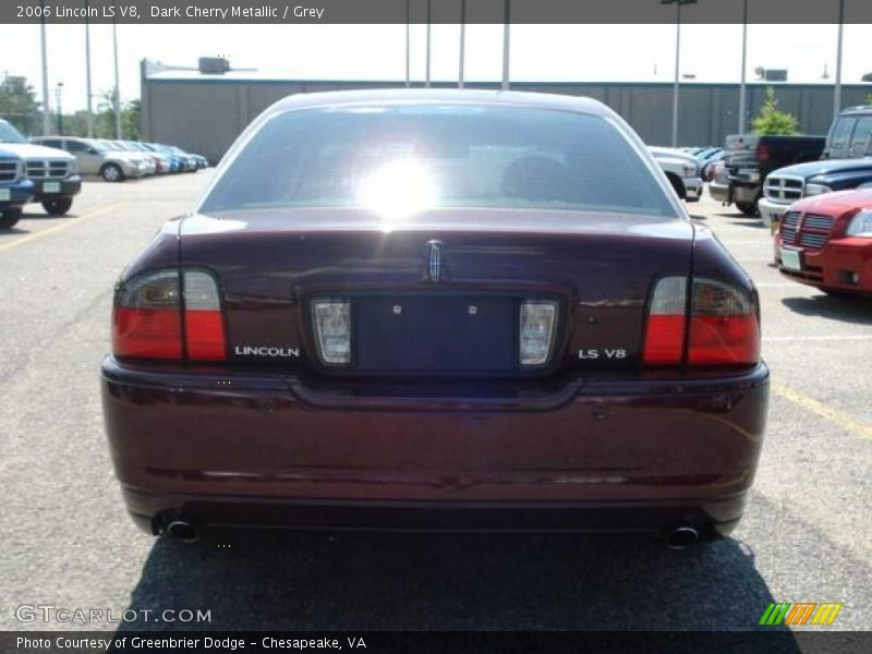 Dark Cherry Metallic / Grey 2006 Lincoln LS V8