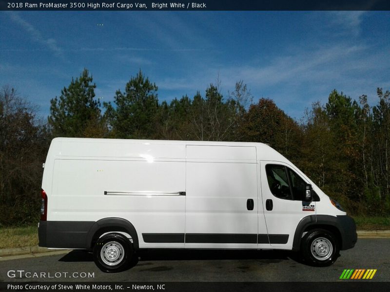 Bright White / Black 2018 Ram ProMaster 3500 High Roof Cargo Van