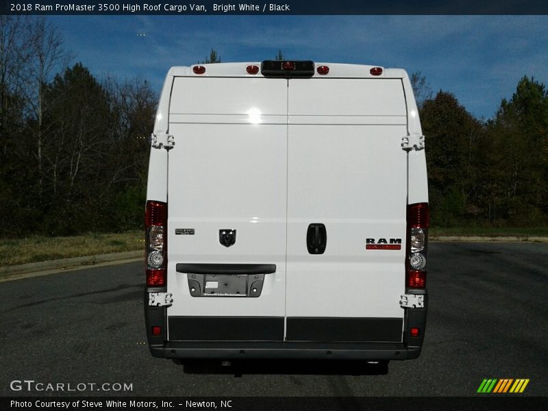Bright White / Black 2018 Ram ProMaster 3500 High Roof Cargo Van