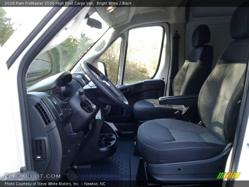 Bright White / Black 2018 Ram ProMaster 3500 High Roof Cargo Van