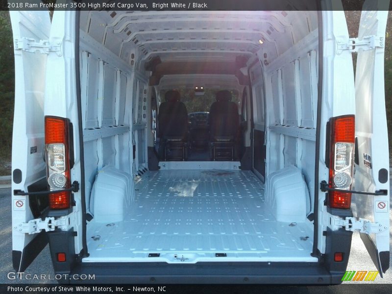 Bright White / Black 2018 Ram ProMaster 3500 High Roof Cargo Van