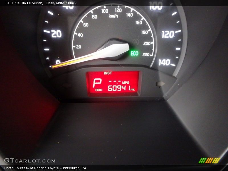 Clear White / Black 2013 Kia Rio LX Sedan