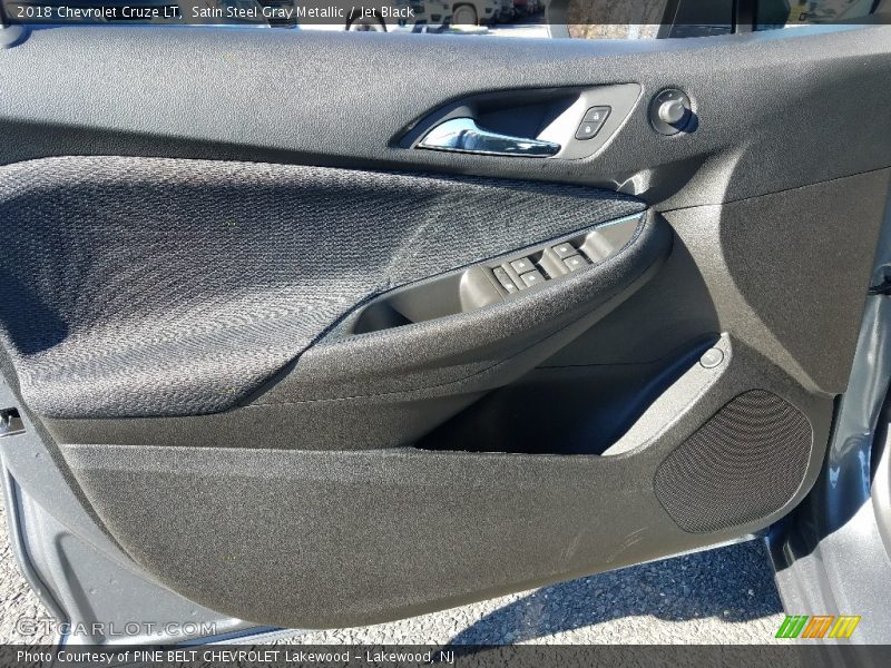 Satin Steel Gray Metallic / Jet Black 2018 Chevrolet Cruze LT