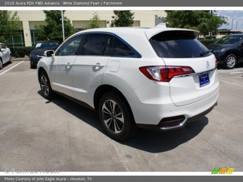 White Diamond Pearl / Parchment 2018 Acura RDX FWD Advance