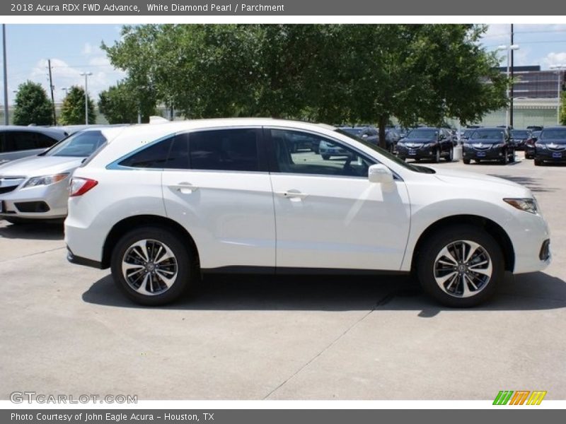 White Diamond Pearl / Parchment 2018 Acura RDX FWD Advance