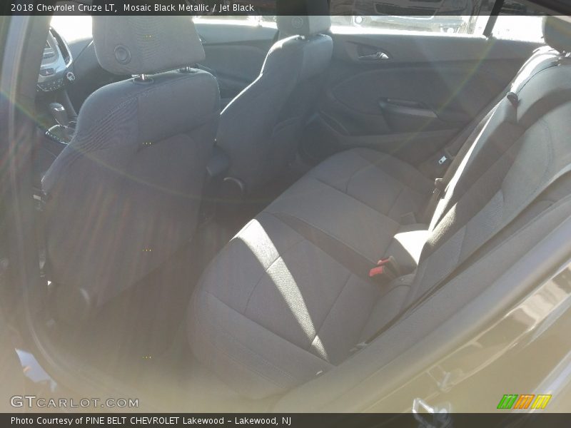 Mosaic Black Metallic / Jet Black 2018 Chevrolet Cruze LT