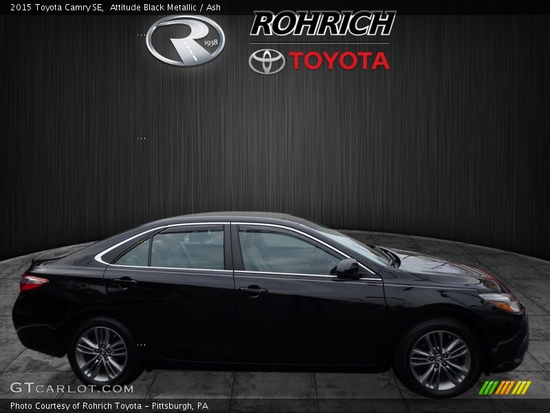 Attitude Black Metallic / Ash 2015 Toyota Camry SE