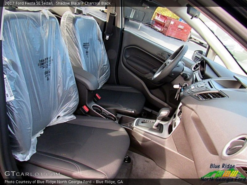 Shadow Black / Charcoal Black 2017 Ford Fiesta SE Sedan