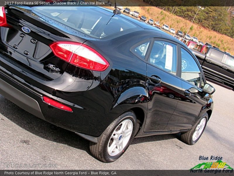 Shadow Black / Charcoal Black 2017 Ford Fiesta SE Sedan