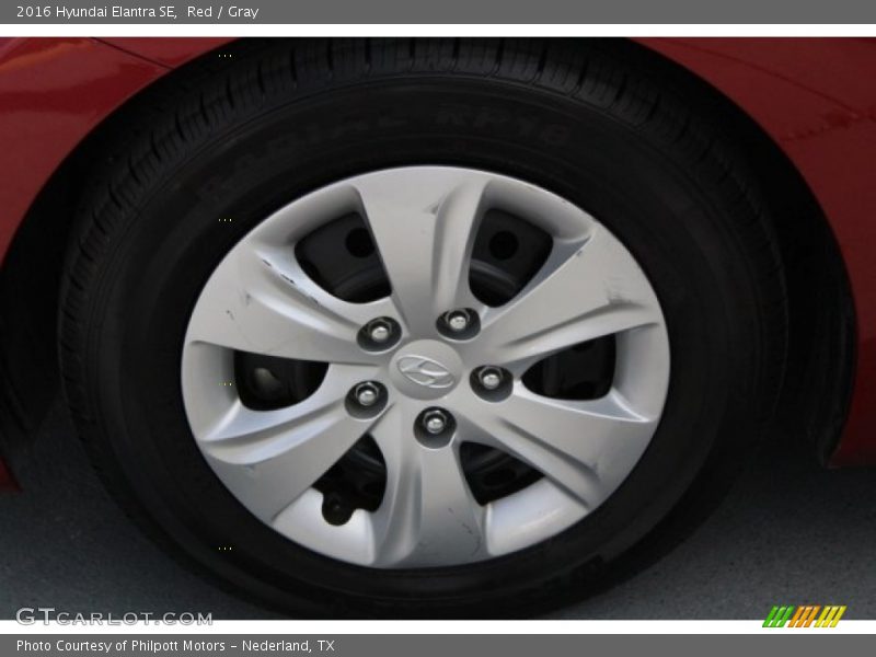 Red / Gray 2016 Hyundai Elantra SE
