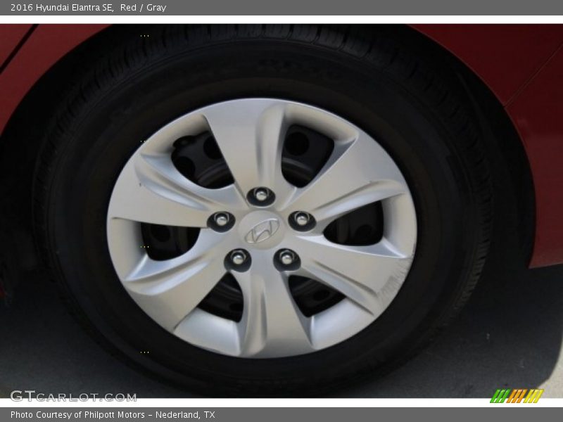Red / Gray 2016 Hyundai Elantra SE