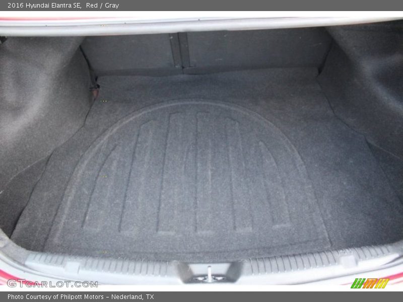 Red / Gray 2016 Hyundai Elantra SE