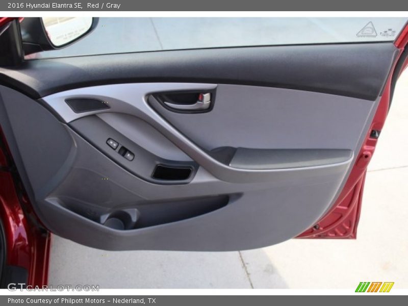 Red / Gray 2016 Hyundai Elantra SE