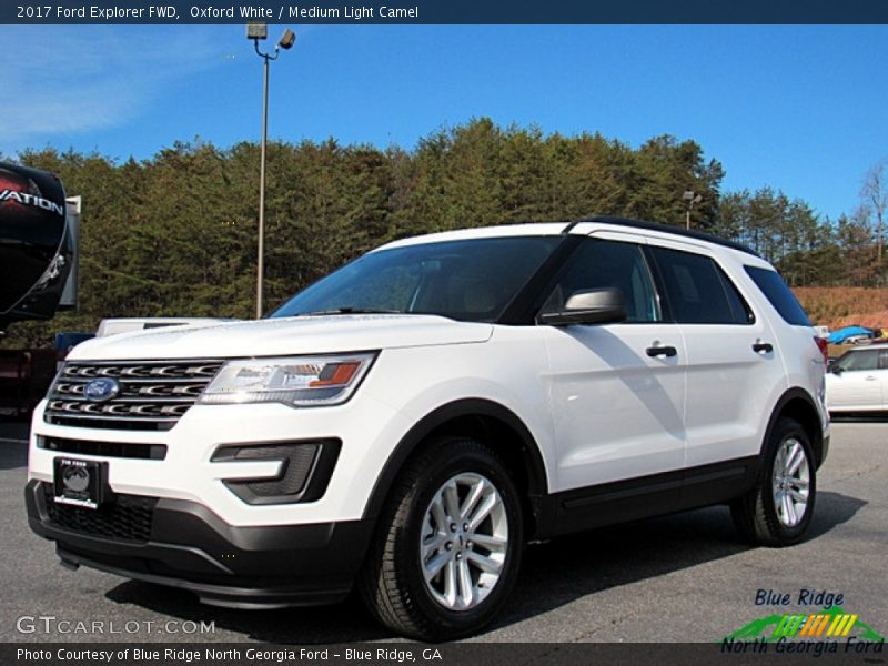 Oxford White / Medium Light Camel 2017 Ford Explorer FWD