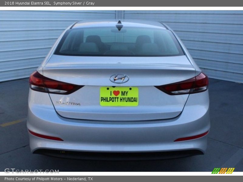 Symphony Silver / Gray 2018 Hyundai Elantra SEL
