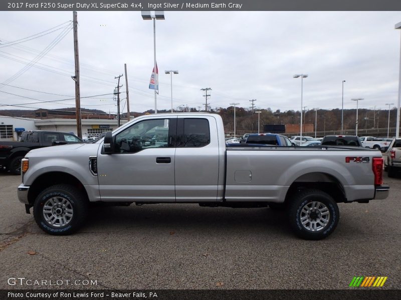 Ingot Silver / Medium Earth Gray 2017 Ford F250 Super Duty XL SuperCab 4x4