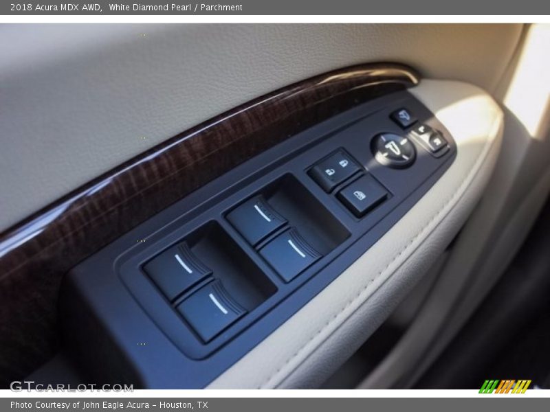 White Diamond Pearl / Parchment 2018 Acura MDX AWD