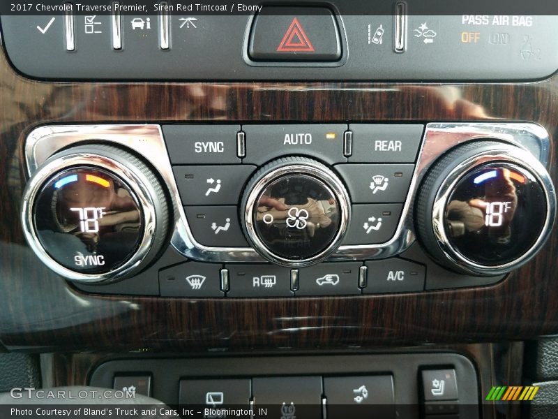 Siren Red Tintcoat / Ebony 2017 Chevrolet Traverse Premier
