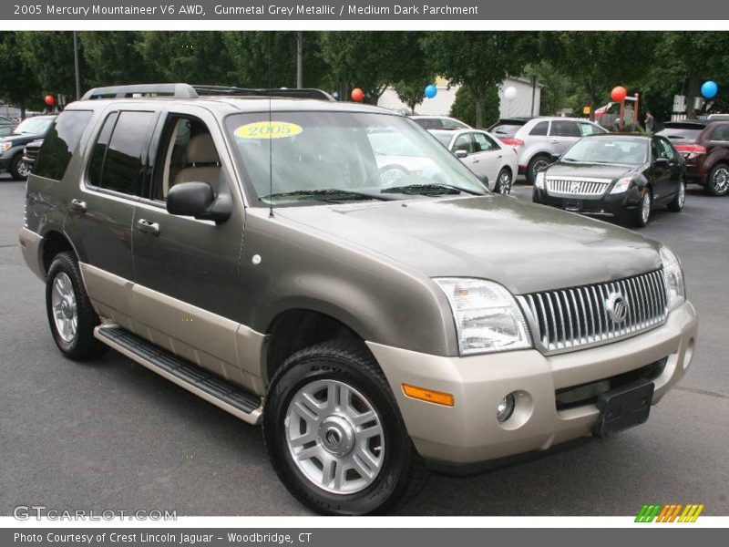 Gunmetal Grey Metallic / Medium Dark Parchment 2005 Mercury Mountaineer V6 AWD