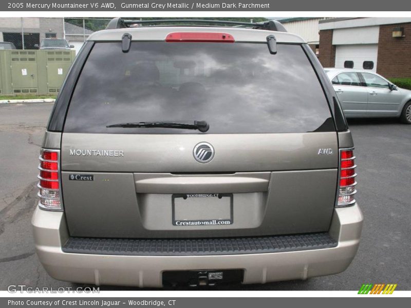 Gunmetal Grey Metallic / Medium Dark Parchment 2005 Mercury Mountaineer V6 AWD