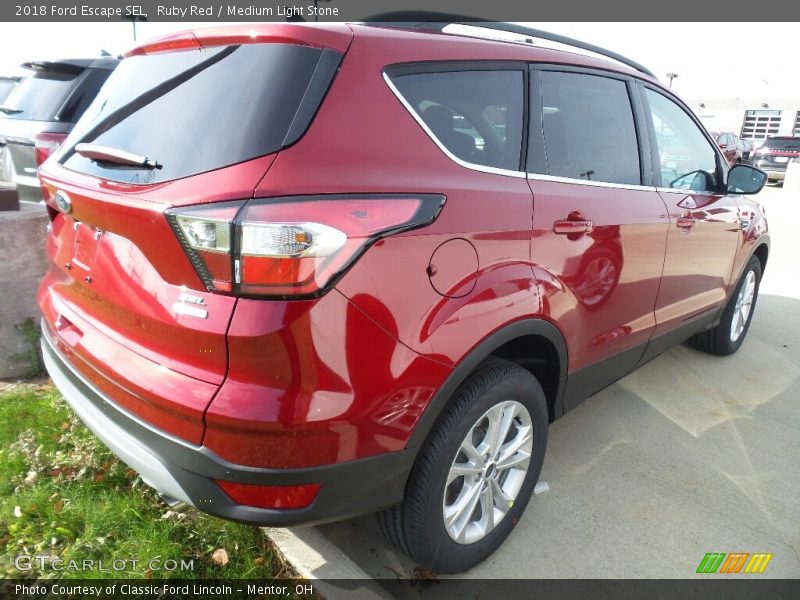 Ruby Red / Medium Light Stone 2018 Ford Escape SEL