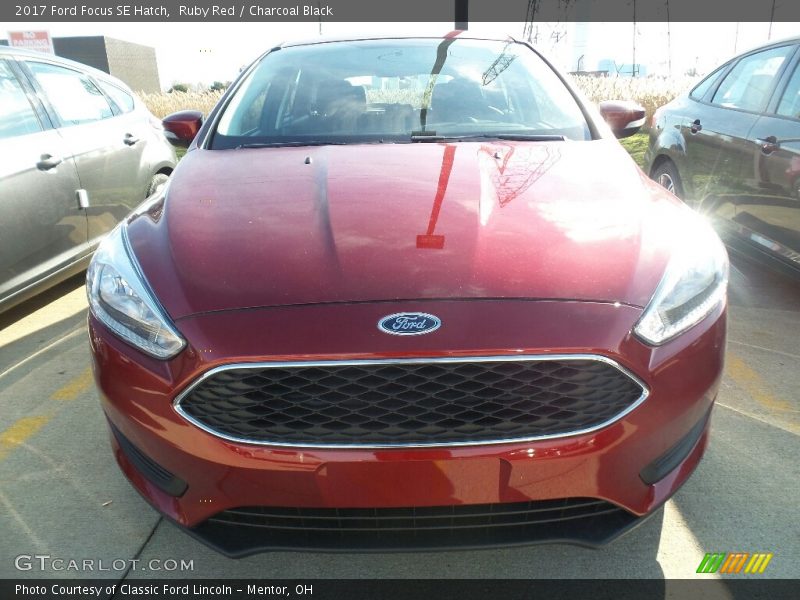Ruby Red / Charcoal Black 2017 Ford Focus SE Hatch