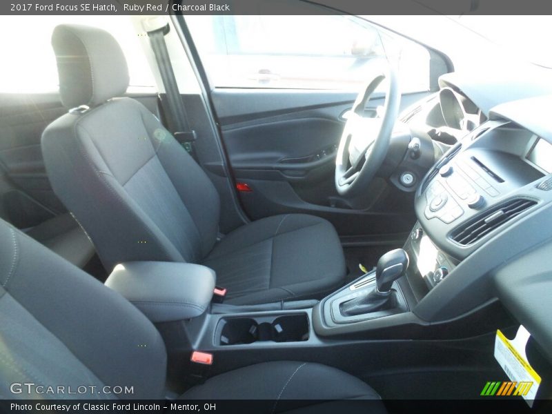 Ruby Red / Charcoal Black 2017 Ford Focus SE Hatch