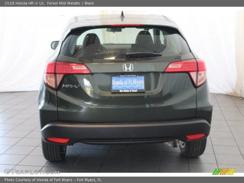 Forest Mist Metallic / Black 2018 Honda HR-V LX
