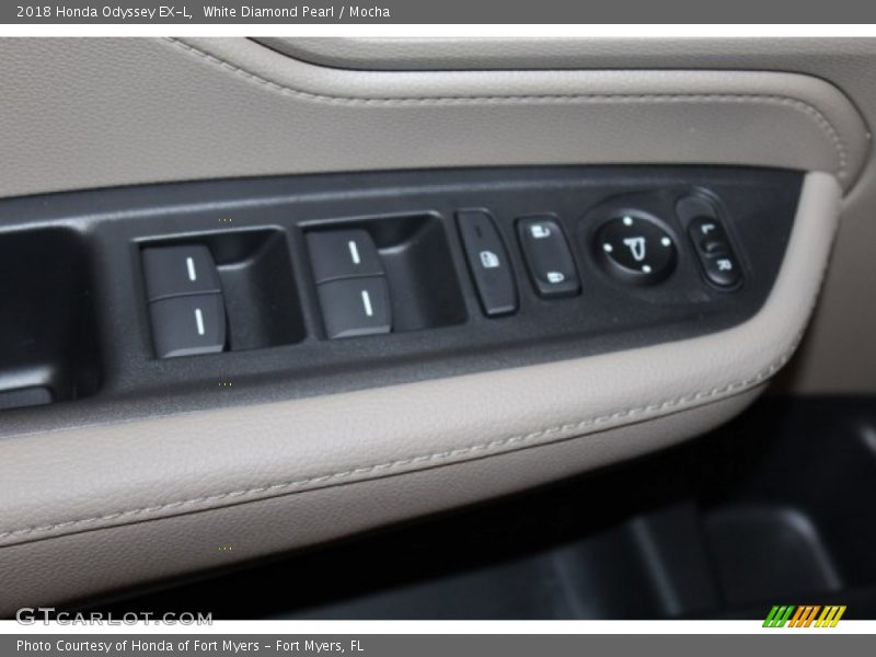White Diamond Pearl / Mocha 2018 Honda Odyssey EX-L