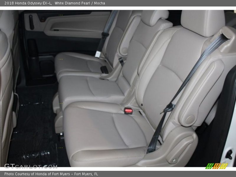 White Diamond Pearl / Mocha 2018 Honda Odyssey EX-L