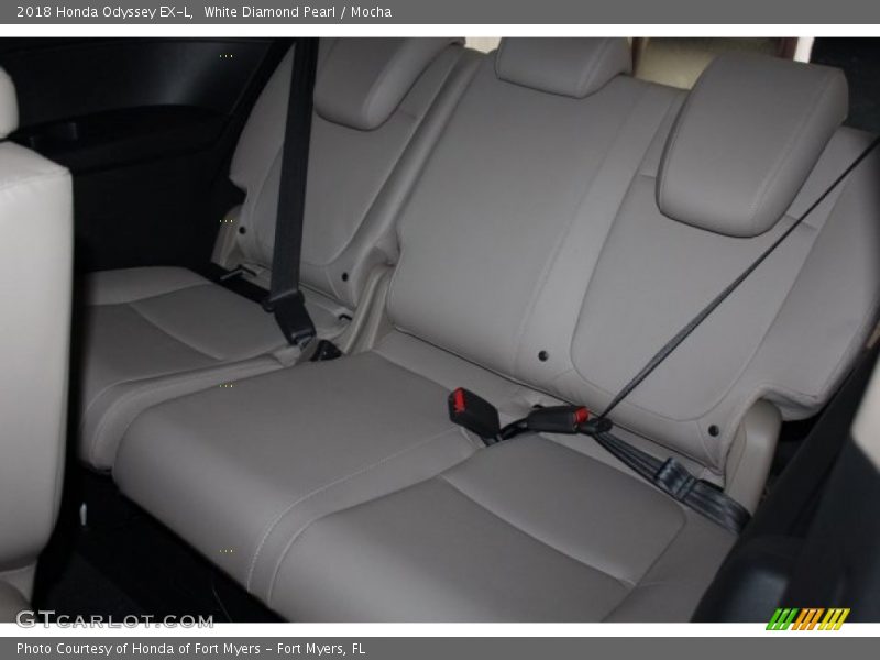 White Diamond Pearl / Mocha 2018 Honda Odyssey EX-L