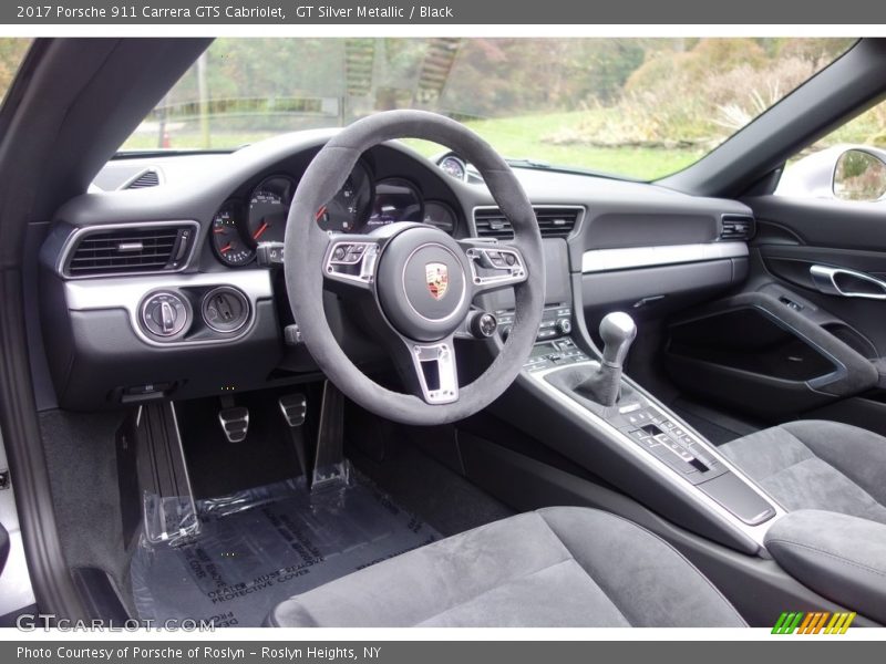 Dashboard of 2017 911 Carrera GTS Cabriolet