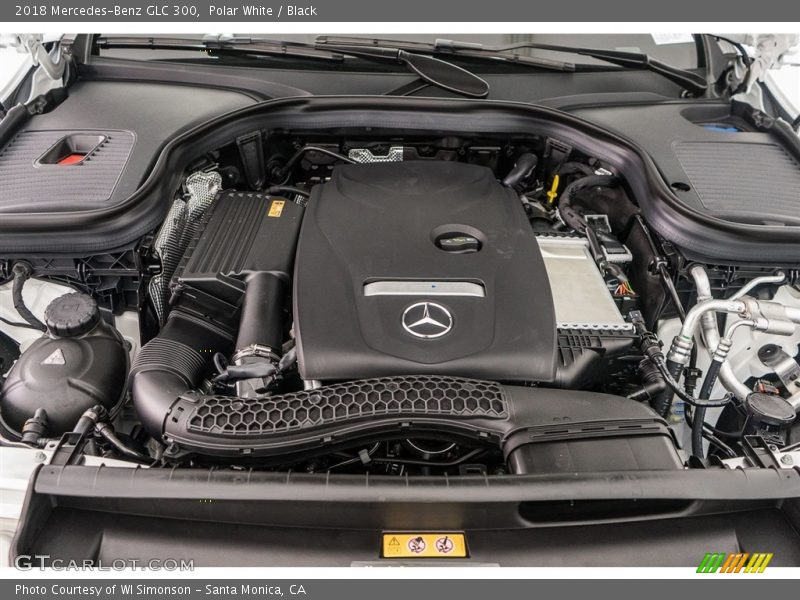 Polar White / Black 2018 Mercedes-Benz GLC 300