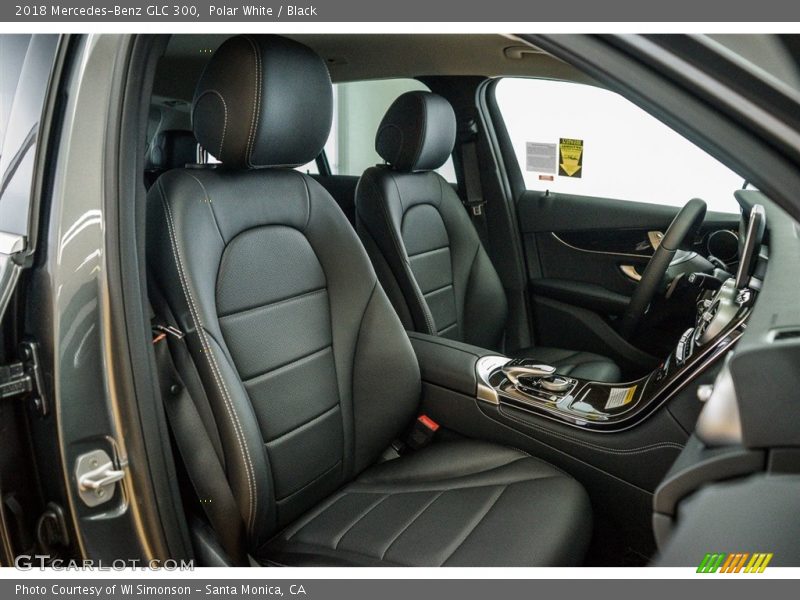 Polar White / Black 2018 Mercedes-Benz GLC 300