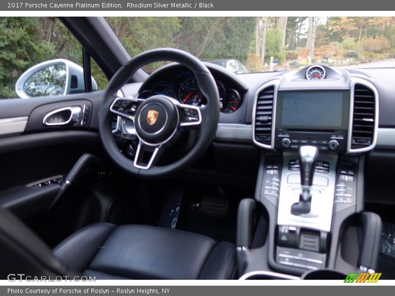 Rhodium Silver Metallic / Black 2017 Porsche Cayenne Platinum Edition