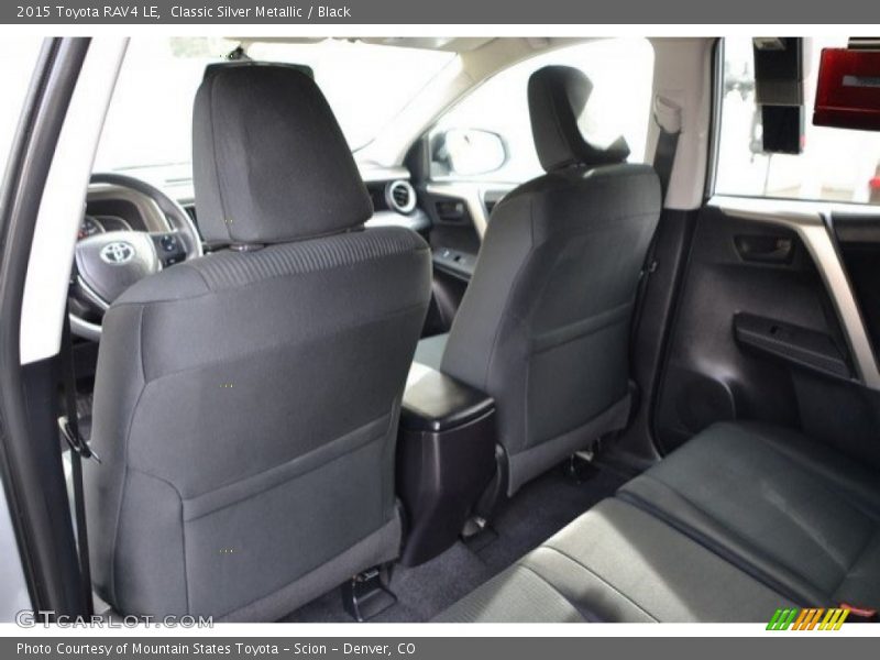 Classic Silver Metallic / Black 2015 Toyota RAV4 LE
