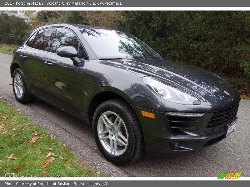 Volcano Grey Metallic / Black w/Alcantara 2017 Porsche Macan