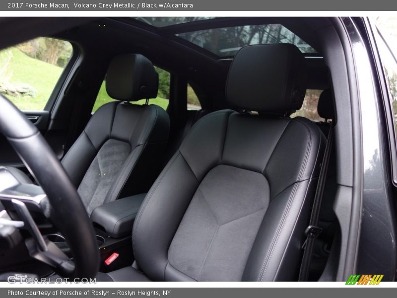 Volcano Grey Metallic / Black w/Alcantara 2017 Porsche Macan