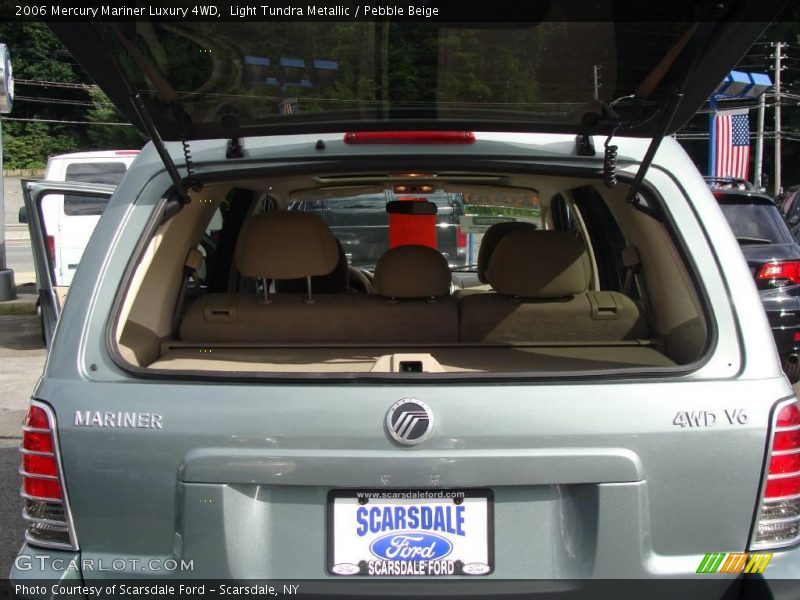 Light Tundra Metallic / Pebble Beige 2006 Mercury Mariner Luxury 4WD