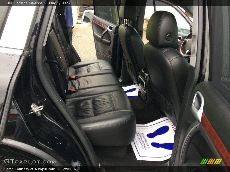 Black / Black 2006 Porsche Cayenne S