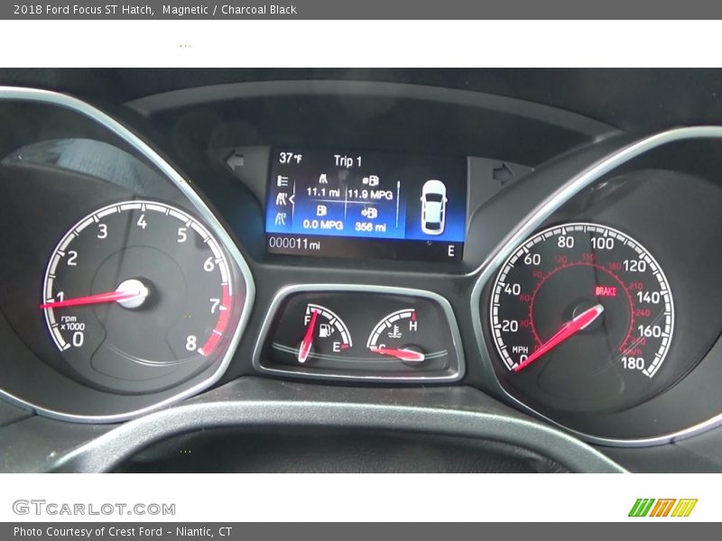 Magnetic / Charcoal Black 2018 Ford Focus ST Hatch