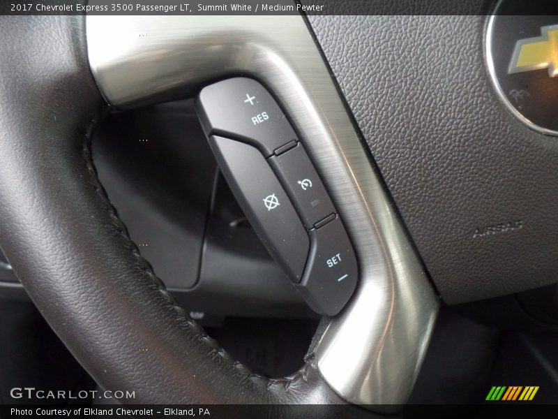 Summit White / Medium Pewter 2017 Chevrolet Express 3500 Passenger LT