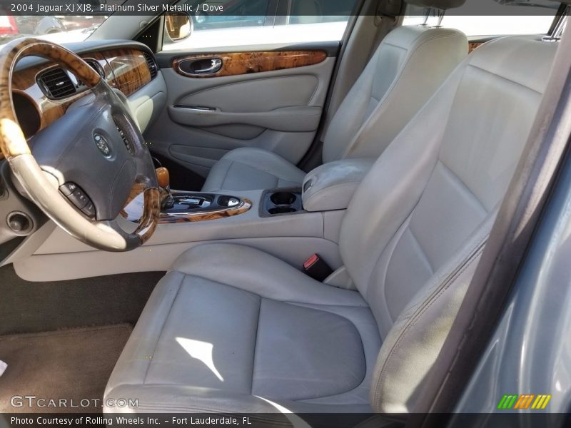 Platinum Silver Metallic / Dove 2004 Jaguar XJ XJ8