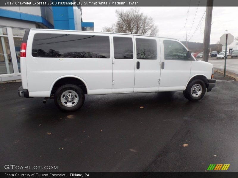 Summit White / Medium Pewter 2017 Chevrolet Express 3500 Passenger LT