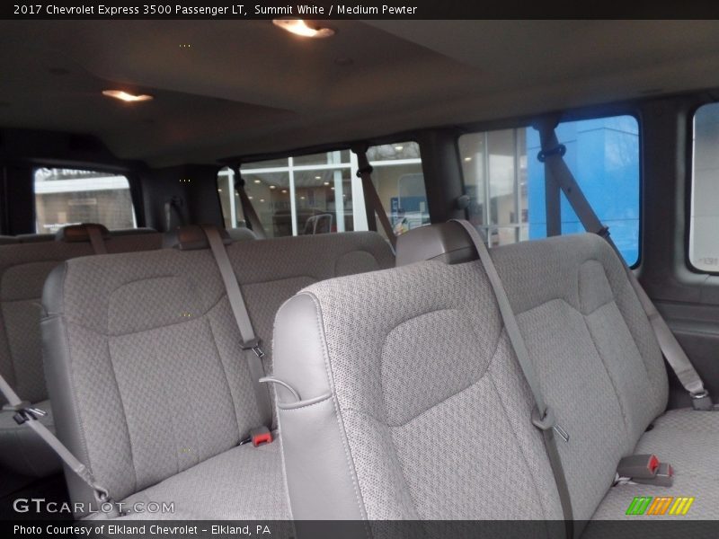 Summit White / Medium Pewter 2017 Chevrolet Express 3500 Passenger LT