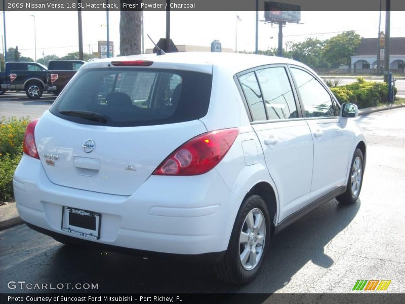 Fresh Powder / Charcoal 2009 Nissan Versa 1.8 SL Hatchback