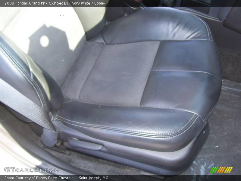 Ivory White / Ebony 2008 Pontiac Grand Prix GXP Sedan