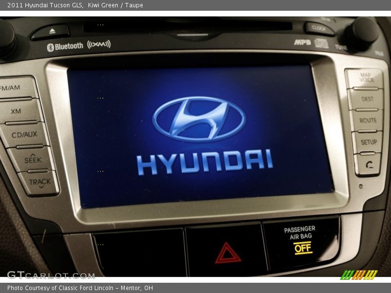 Kiwi Green / Taupe 2011 Hyundai Tucson GLS