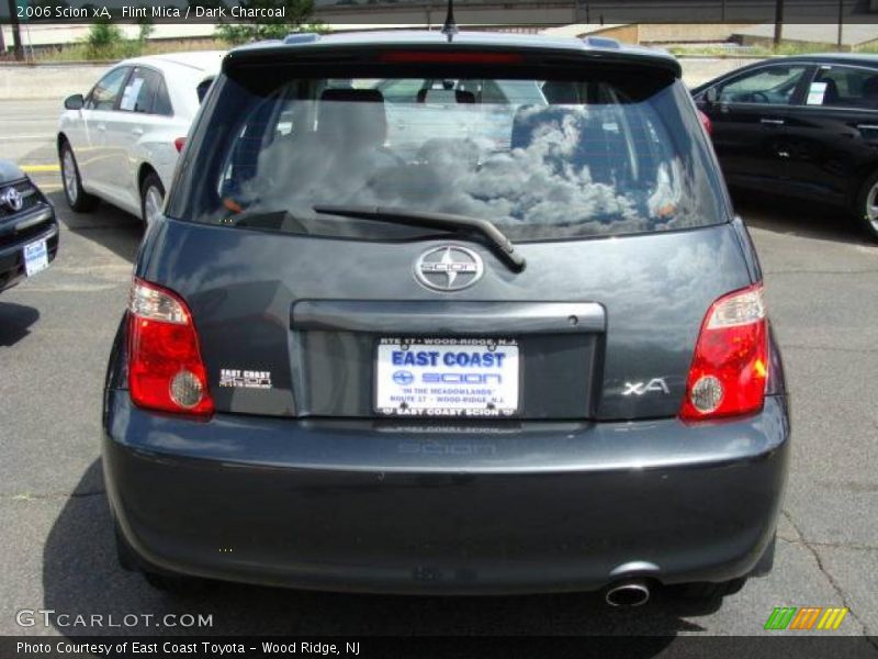 Flint Mica / Dark Charcoal 2006 Scion xA