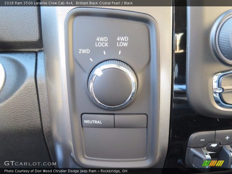 Brilliant Black Crystal Pearl / Black 2018 Ram 3500 Laramie Crew Cab 4x4